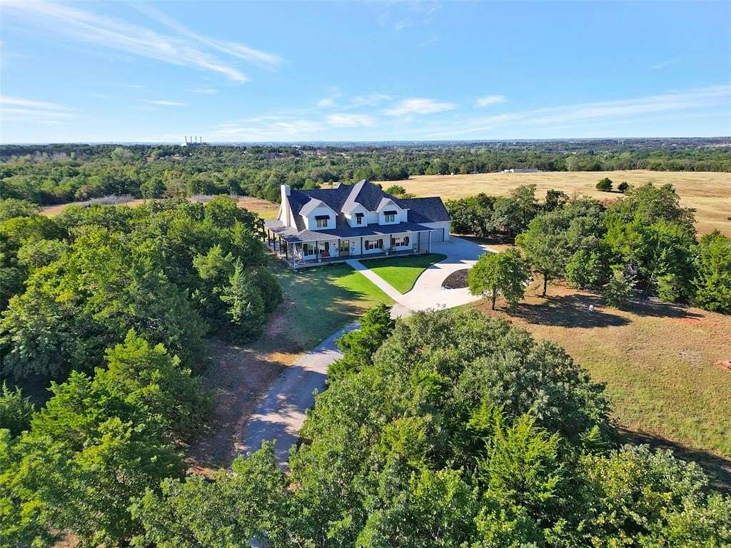 10 Acres of Land with Home for Sale in Luther, Oklahoma