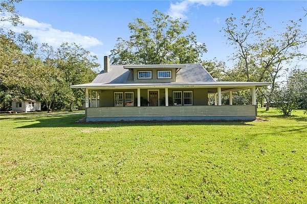 1.76 Acres of Land with Home for Sale in Irvington, Alabama