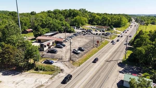 1.65 Acres of Improved Commercial Land for Sale in Nashville, Tennessee