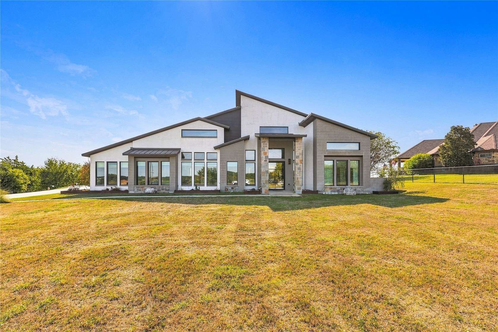 4.37 Acres of Land with Home for Sale in Waxahachie, Texas