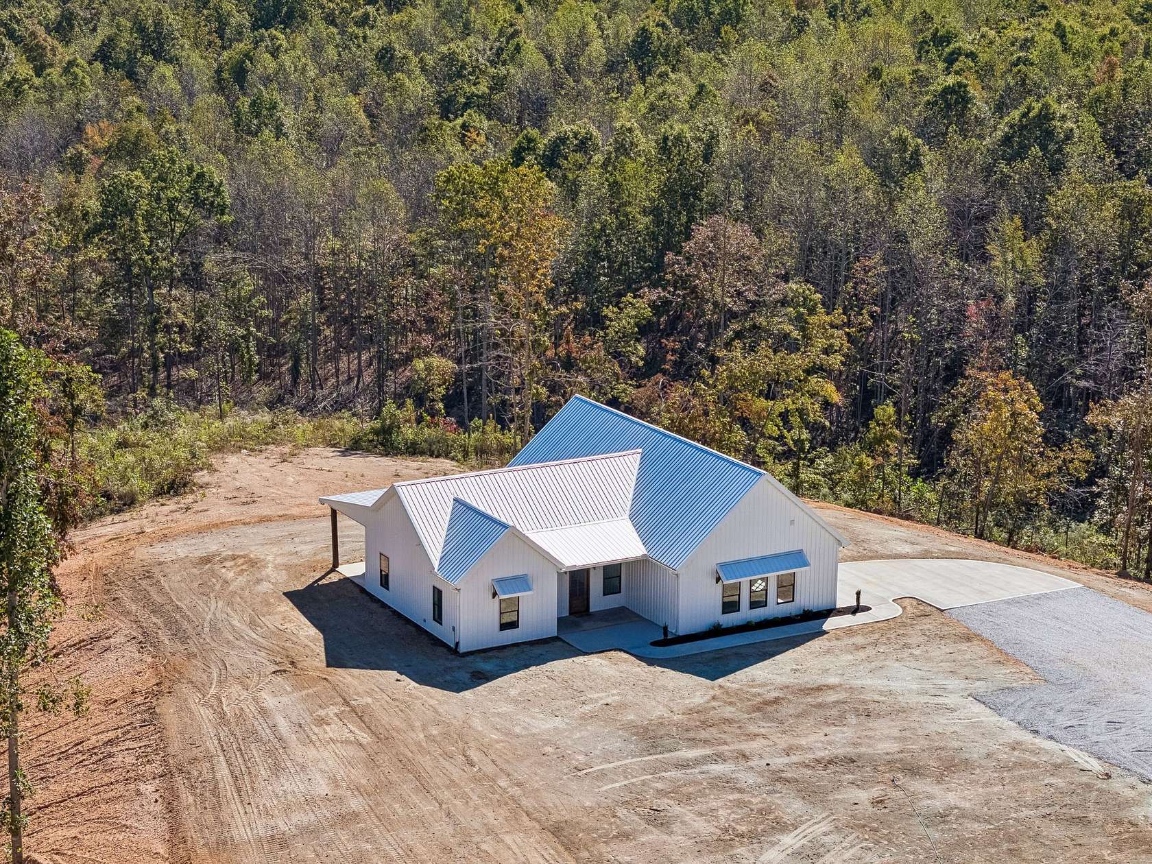 5 Acres of Land with Home for Sale in Centerville, Tennessee