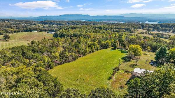 13.5 Acres of Land for Sale in Dandridge, Tennessee