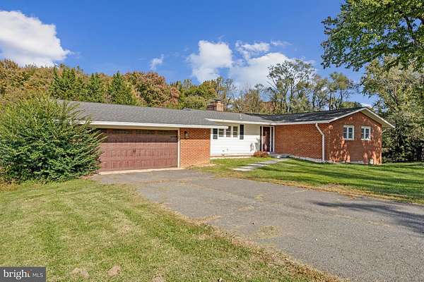 1.56 Acres of Land with Home for Sale in Herndon, Virginia