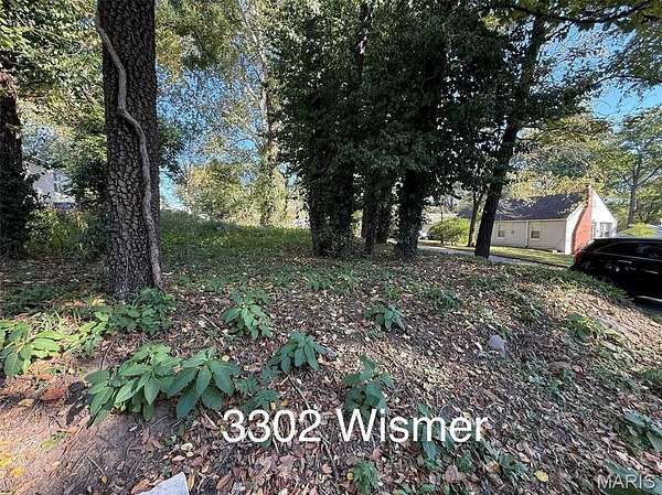 0.12 Acres of Residential Land for Sale in Breckenridge Hills, Missouri