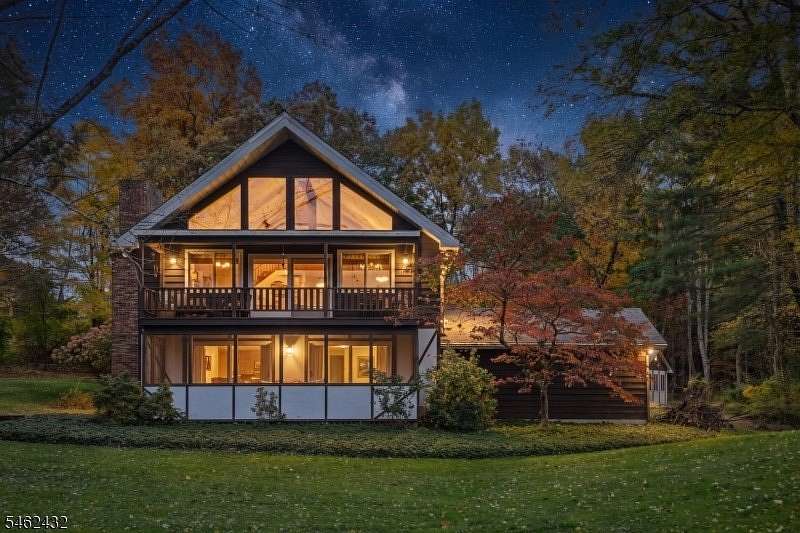 1.5 Acres of Land with Home for Sale in Montague Township, New Jersey