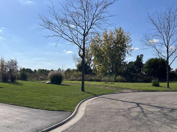 0.67 Acres of Residential Land for Sale in Algonquin, Illinois