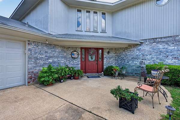 2.4 Acres of Land with Home for Sale in Stonewall, Louisiana