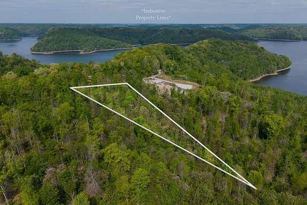 3 Acres of Residential Land for Sale in Sparta, Tennessee