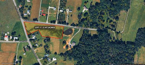 3.47 Acres of Residential Land for Sale in Cottontown, Tennessee