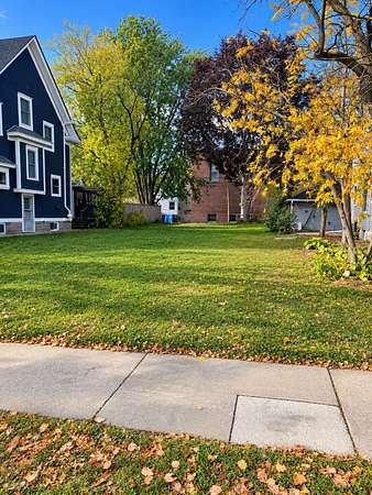 0.11 Acres of Land for Sale in Minneapolis, Minnesota