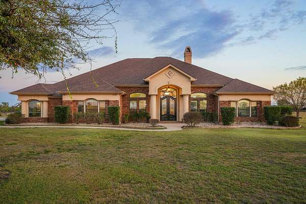 20 Acres of Land with Home for Sale in Lockhart, Texas