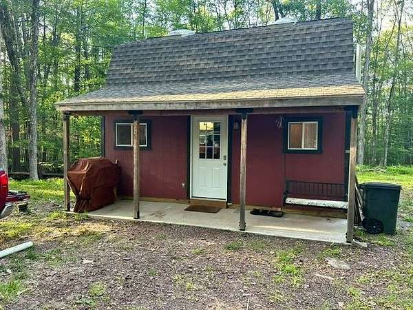 6 Acres of Land with Home for Sale in Cochecton, New York
