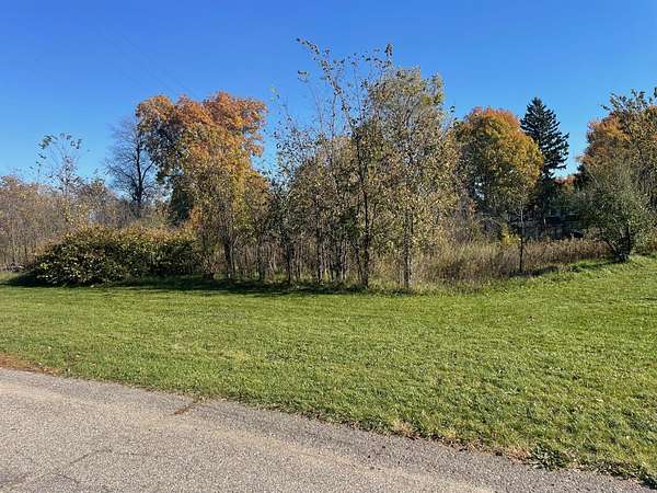 1 Acre of Residential Land for Sale in Richland, Michigan