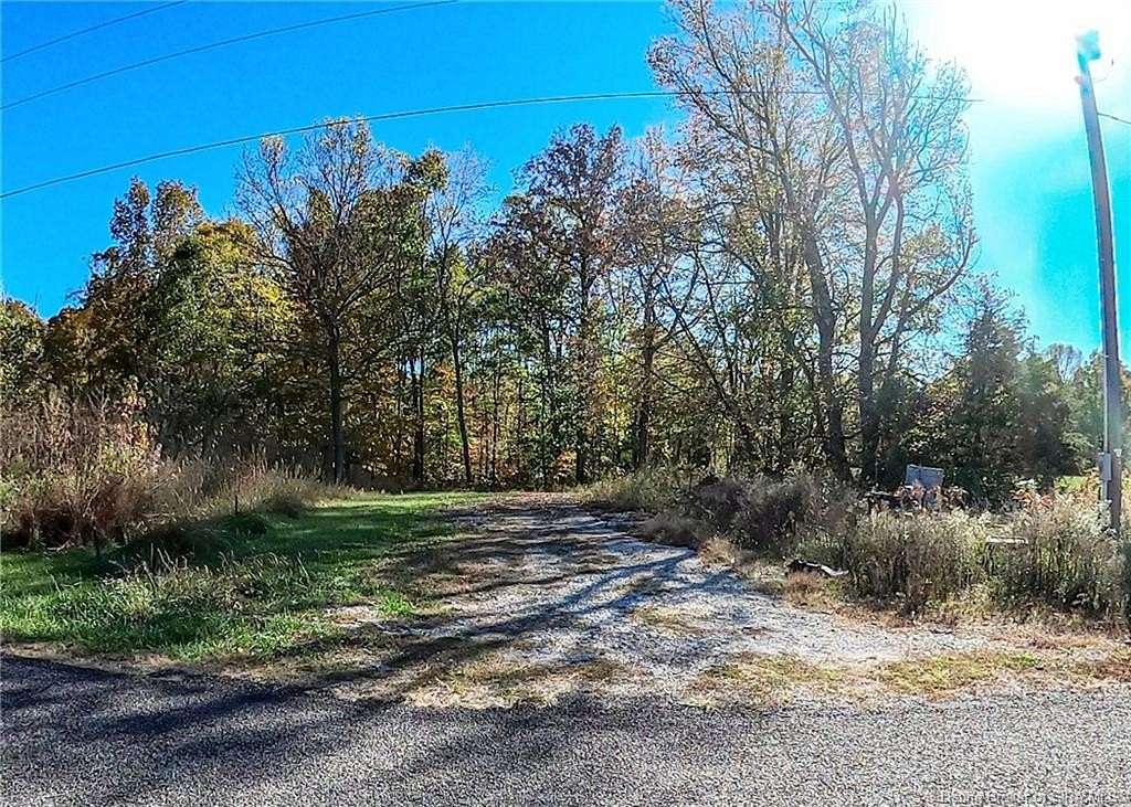 16 Acres of Recreational & Residential Land for Sale in Deputy, Indiana