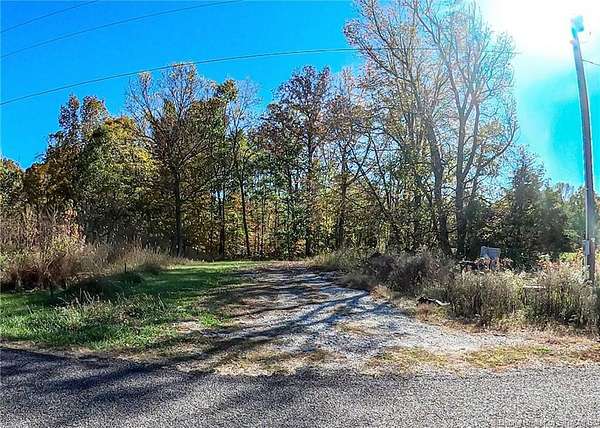 16 Acres of Recreational & Residential Land for Sale in Deputy, Indiana
