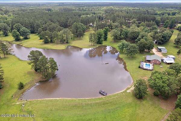 47 Acres of Land for Sale in Camden, Mississippi