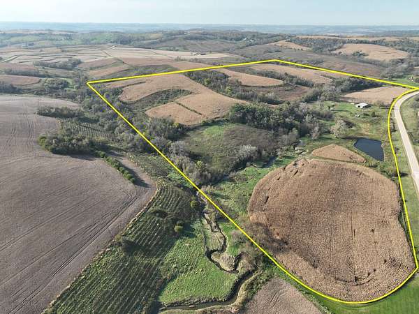 159 Acres of Land for Sale in Elkader, Iowa