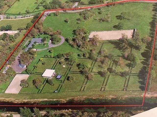 5 Acres of Land with Home for Lease in Loxahatchee Groves, Florida