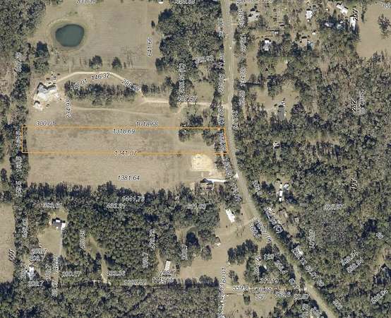 5 Acres of Residential Land for Sale in Tallahassee, Florida