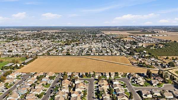 16.6 Acres of Land for Sale in Livingston, California