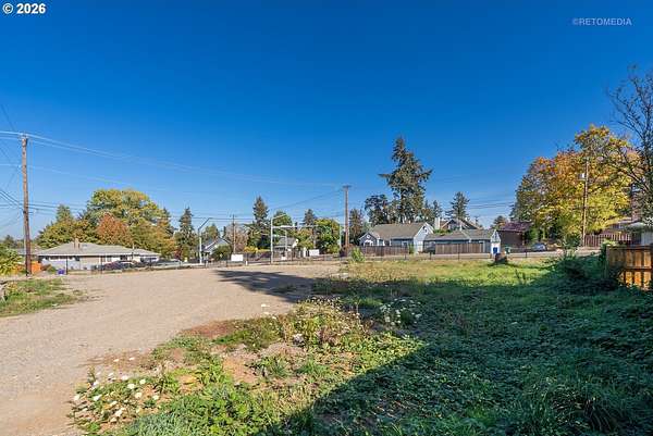0.34 Acres of Residential Land for Sale in Milwaukie, Oregon
