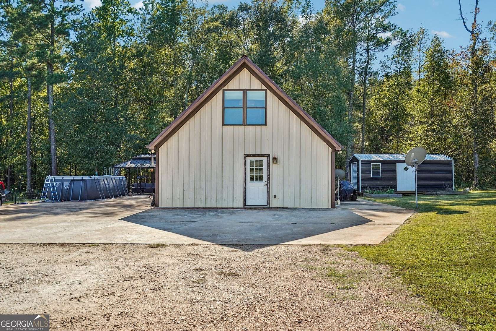 5.6 Acres of Land with Home for Sale in Mansfield, Georgia
