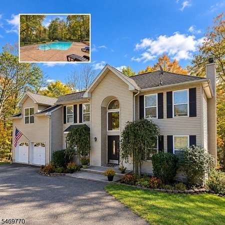 1.66 Acres of Land with Home for Sale in Knowlton Township, New Jersey