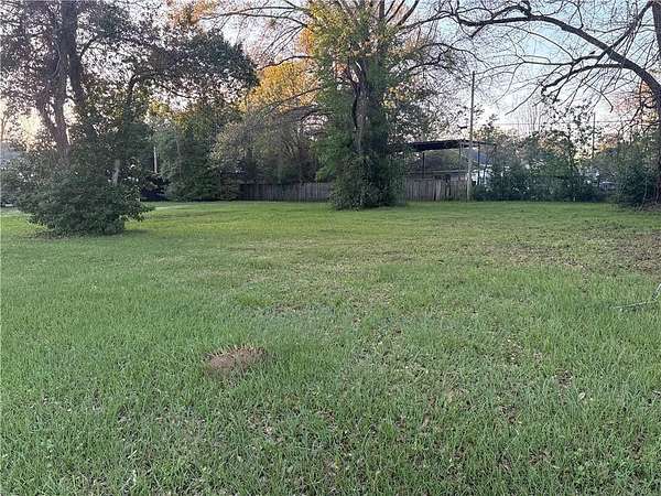 0.12 Acres of Mixed-Use Land for Sale in Alexandria, Louisiana