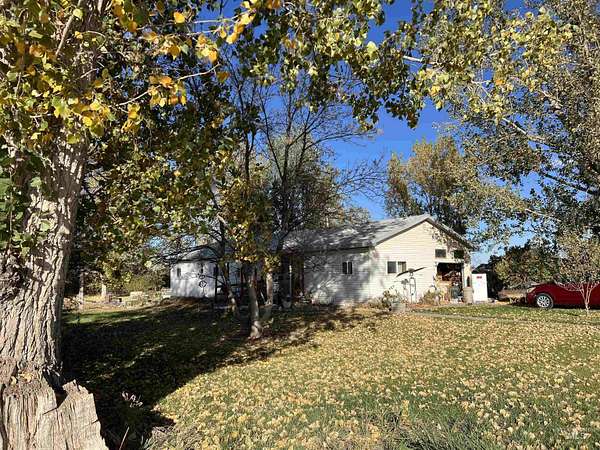 2.5 Acres of Land with Home for Sale in Buhl, Idaho