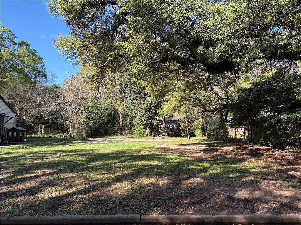0.17 Acres of Mixed-Use Land for Sale in Alexandria, Louisiana