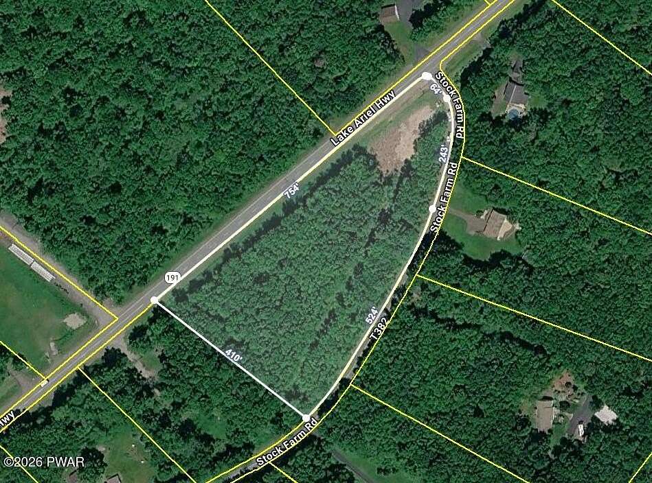 5.6 Acres of Residential Land for Sale in Lake Ariel, Pennsylvania