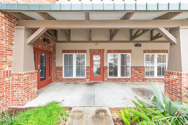 1.6 Acres of Improved Commercial Land for Lease in Lafayette, Louisiana