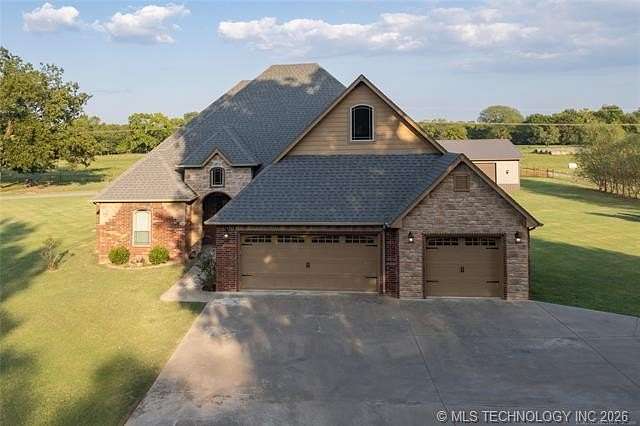 5 Acres of Land with Home for Sale in Fort Gibson, Oklahoma