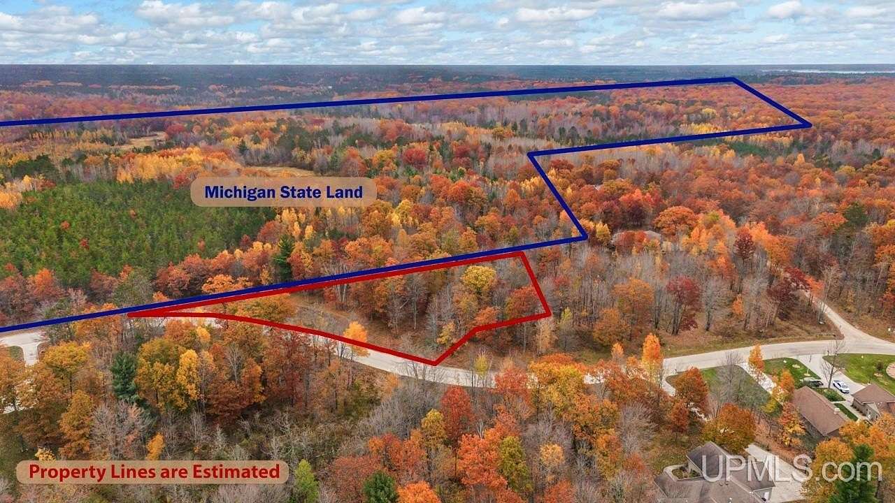 2.5 Acres of Residential Land for Sale in Gladstone, Michigan