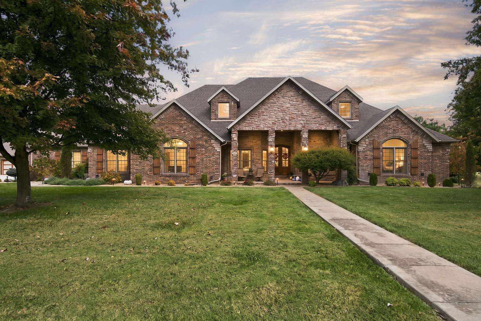 4.44 Acres of Land with Home for Sale in Nixa, Missouri