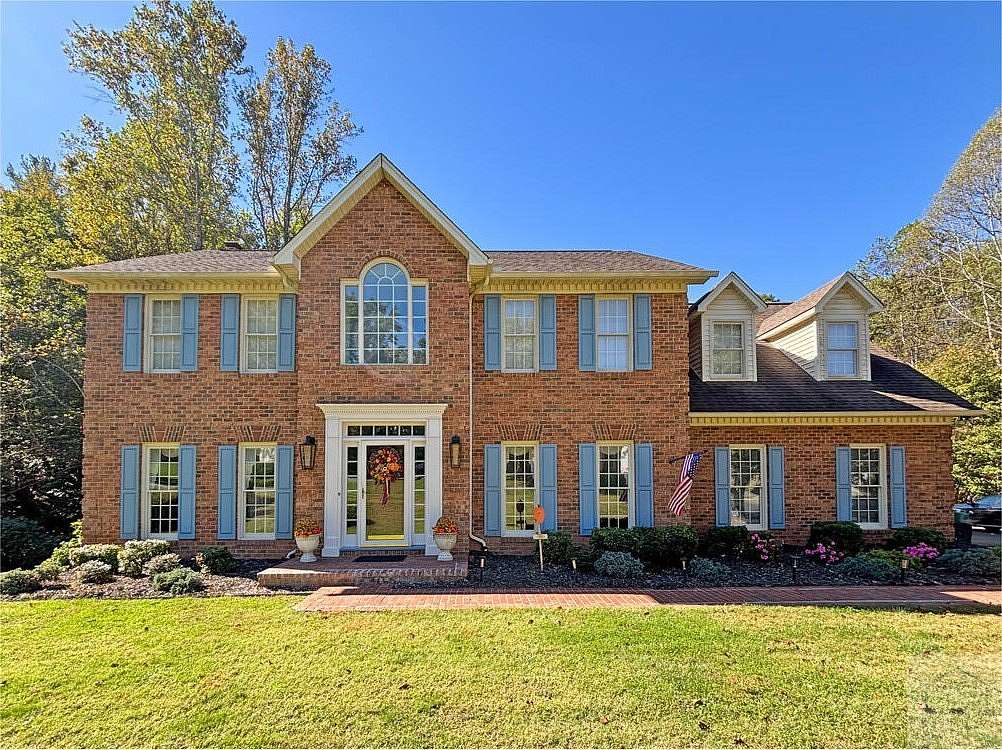 5.54 Acres of Land with Home for Sale in Collinsville, Virginia