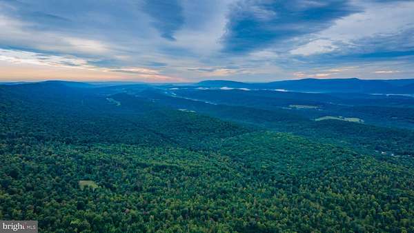403 Acres of Recreational Land for Sale in East Waterford, Pennsylvania