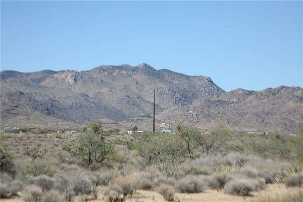 11.8 Acres of Land for Sale in Kingman, Arizona