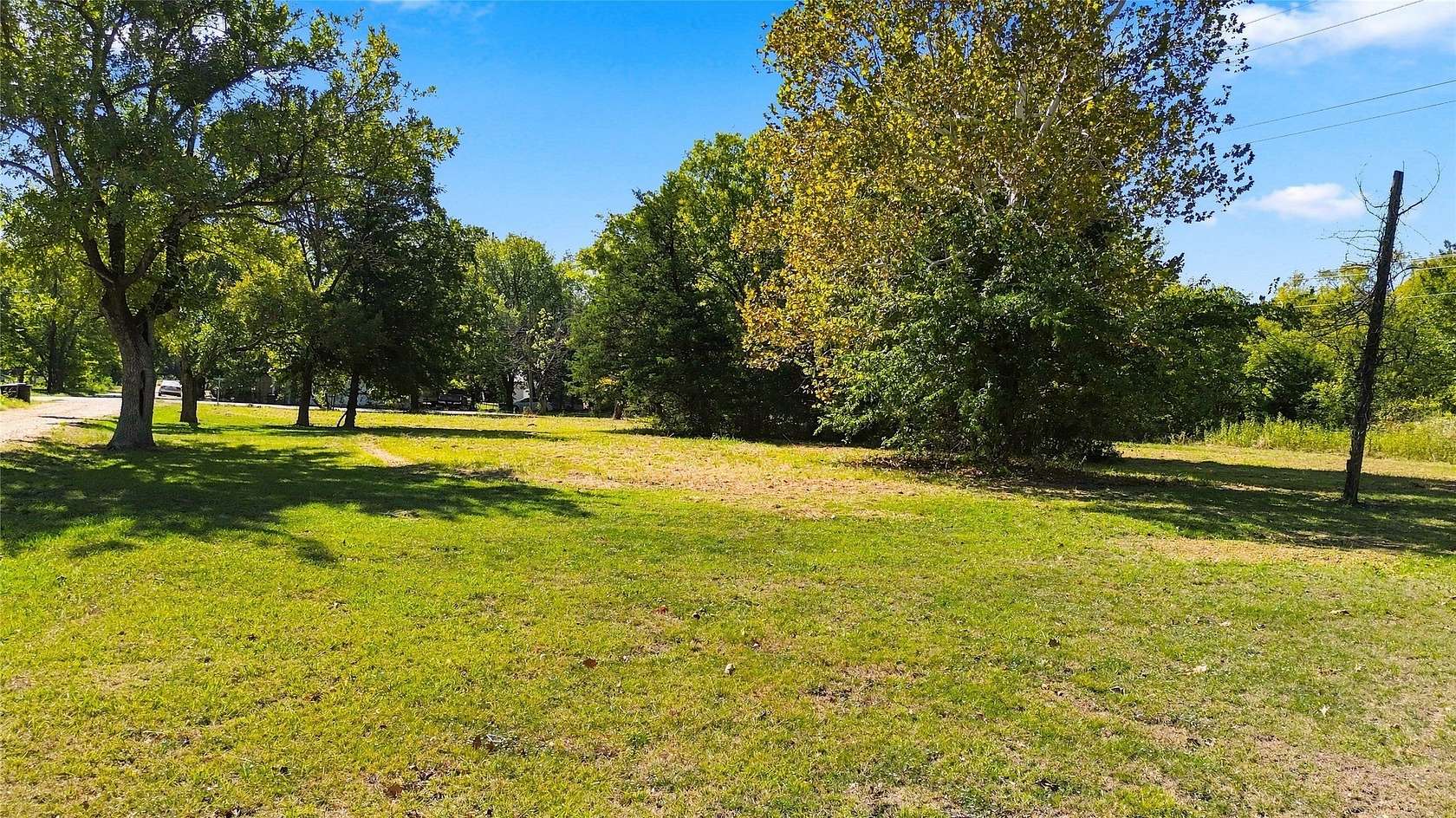 1.12 Acres of Residential Land for Sale in Cooper, Texas