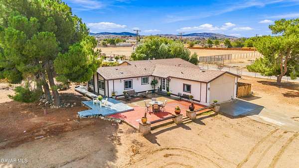 1.54 Acres of Land with Home for Sale in Palmdale, California