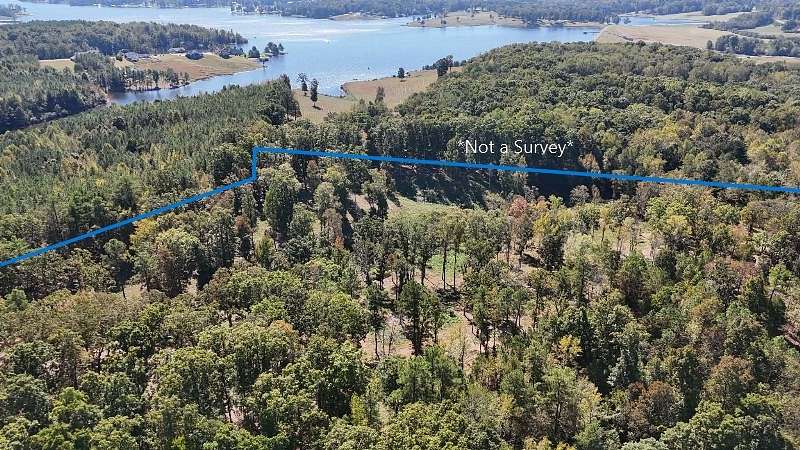 36.2 Acres of Land for Auction in Huntingdon, Tennessee