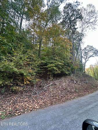 1.5 Acres of Residential Land for Sale in Louisville, Tennessee