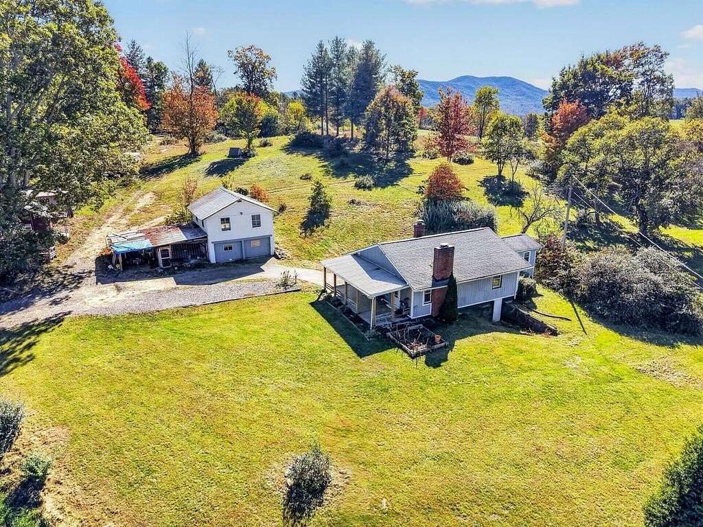 11.6 Acres of Land with Home for Sale in Elk Creek, Virginia