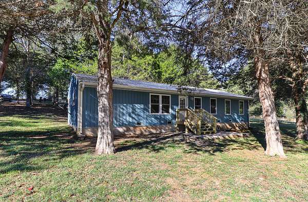20 Acres of Recreational Land with Home for Sale in Springfield, Missouri