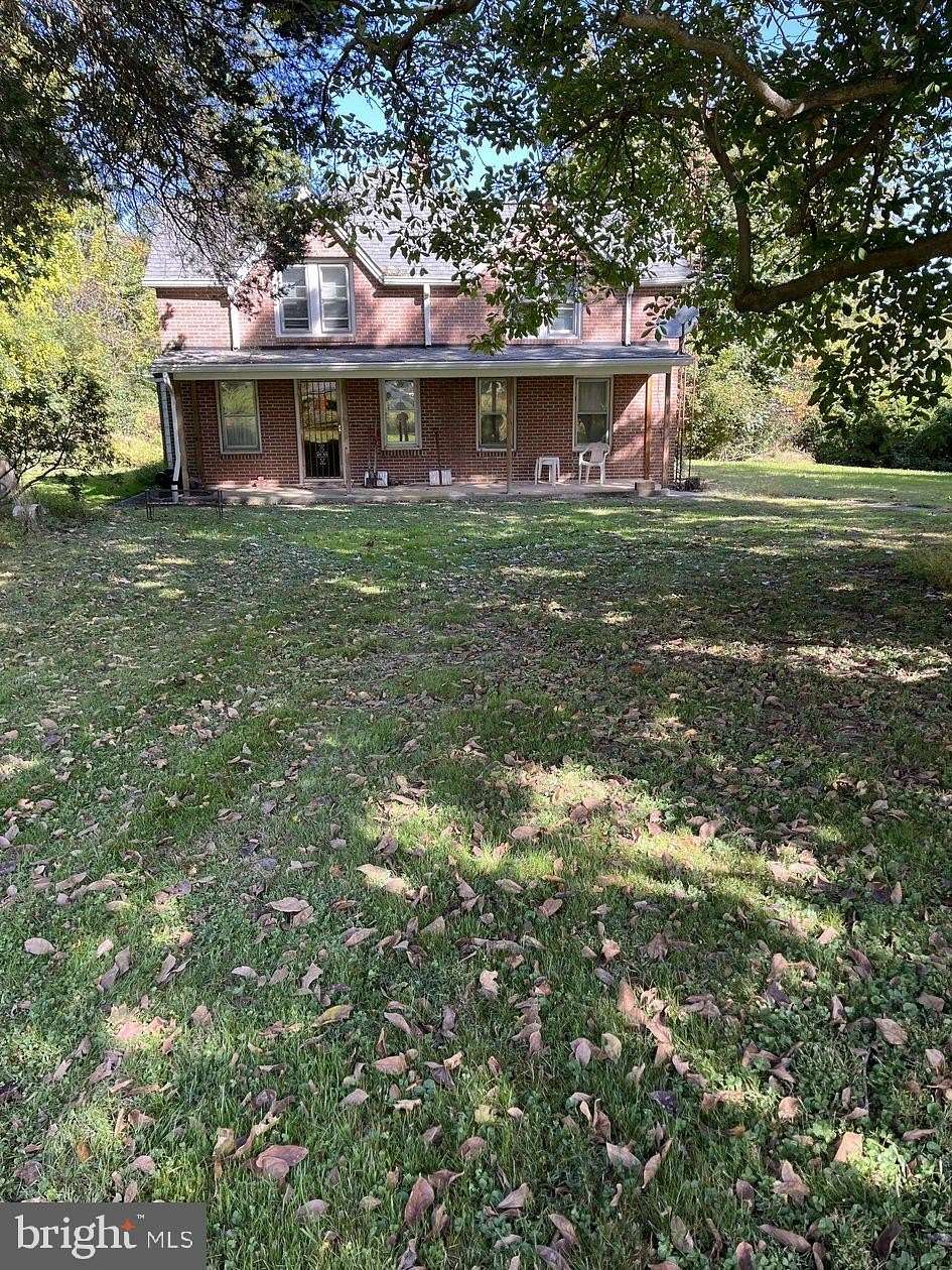 11.3 Acres of Land with Home for Sale in Frederick, Maryland