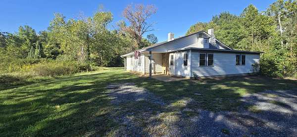 2.53 Acres of Land with Home for Sale in Lyndhurst, Virginia