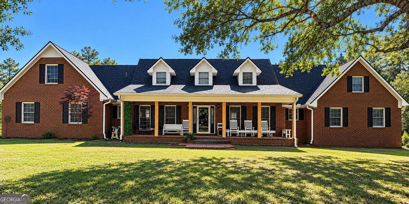 2.3 Acres of Land with Home for Sale in Comer, Georgia