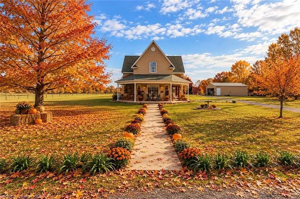 10 Acres of Land with Home for Sale in Hartford, Arkansas