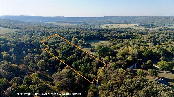 7 Acres of Residential Land for Sale in Fayetteville, Arkansas