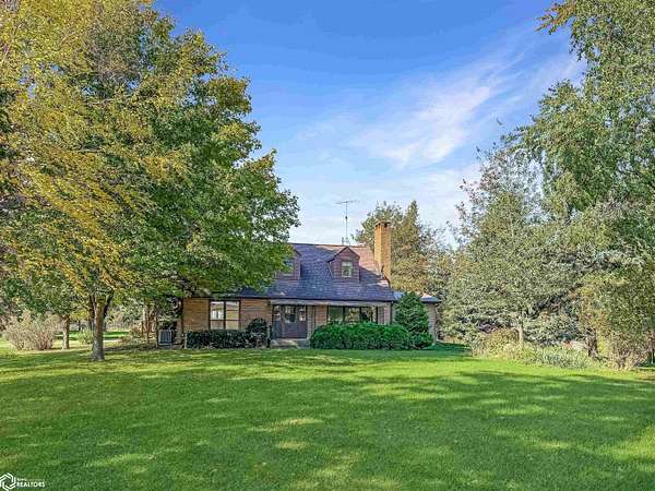 6 Acres of Land with Home for Sale in Traer, Iowa